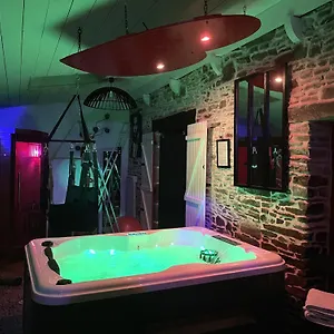 Love hôtel Donjon Dol In Bdsm, Dol-de-Bretagne